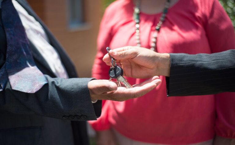 Become an Awesome Landlord